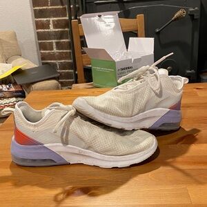 Women's Nike Air Max Shoes